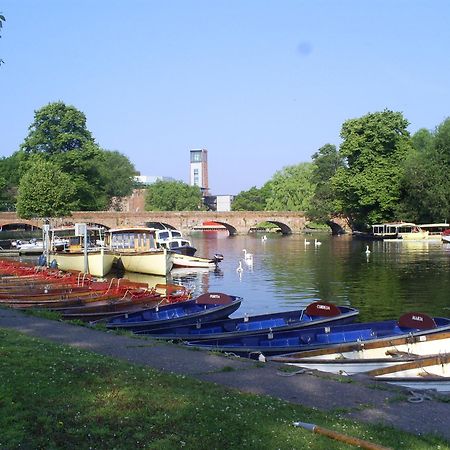 Avonpark House Bed and Breakfast Stratford-upon-Avon Eksteriør billede